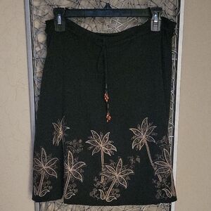 Tommy Bahama Black and Gold Silk Embroidered Skirt with Tie Belt